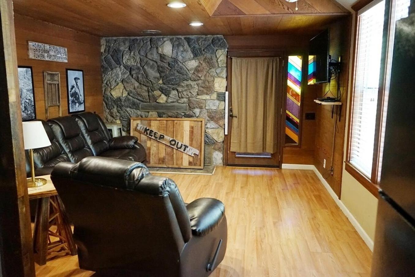 Miners Suite-Centrally Located In Shaver Lake Exterior foto