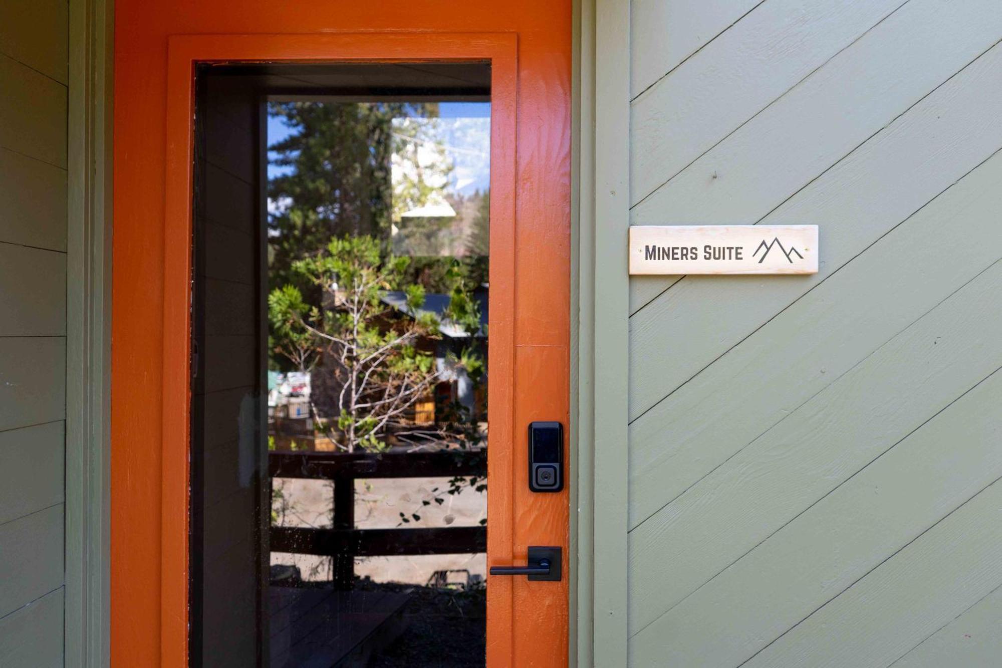 Miners Suite-Centrally Located In Shaver Lake Exterior foto